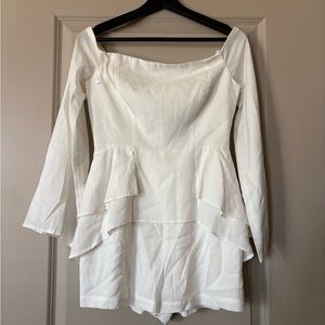 NWT BCBGMaxAzria Billie Off White Long Sleeve Romper